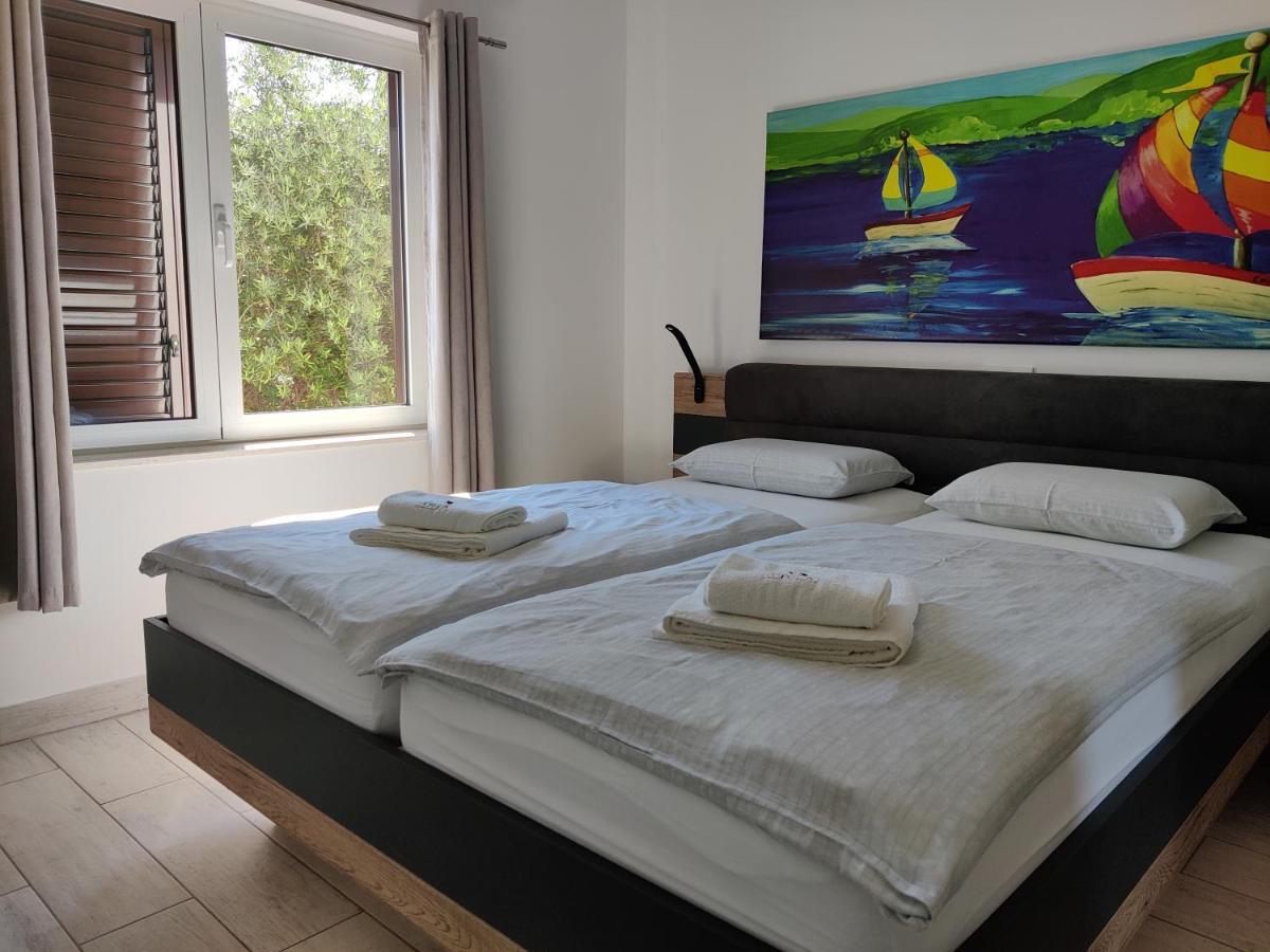 Apartments Villa A - Heating Pool تروغير المظهر الخارجي الصورة